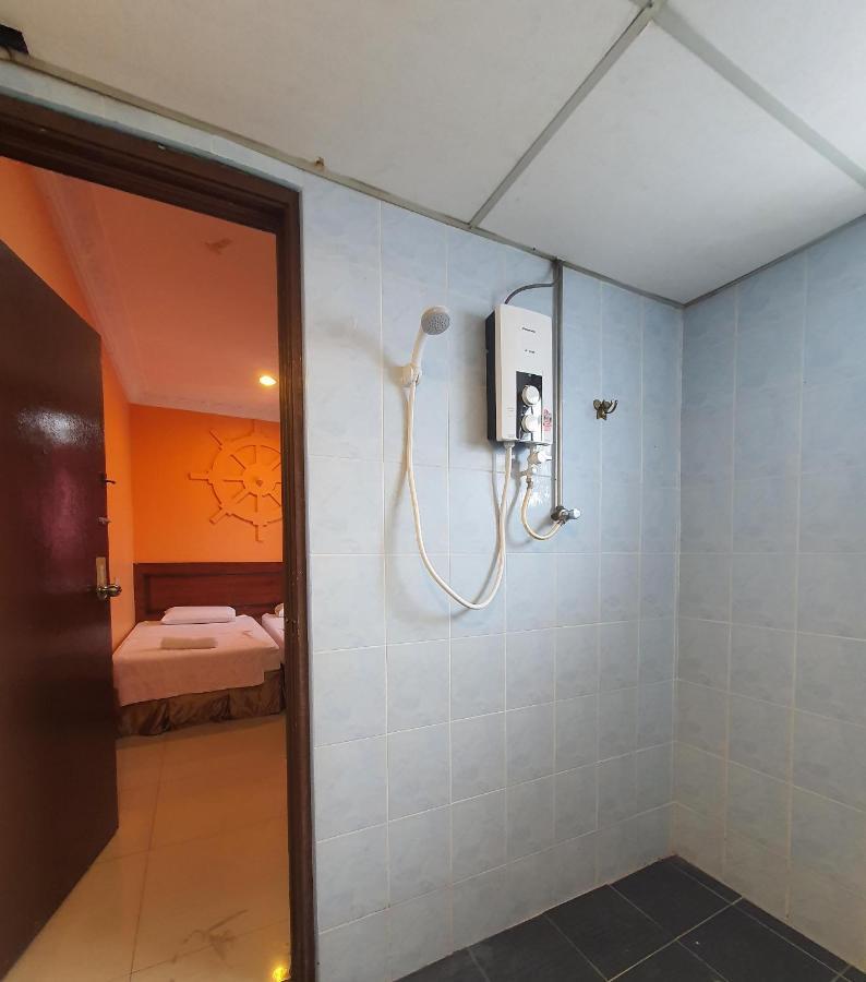 Highway Budget Hotel Ipoh Bagian luar foto